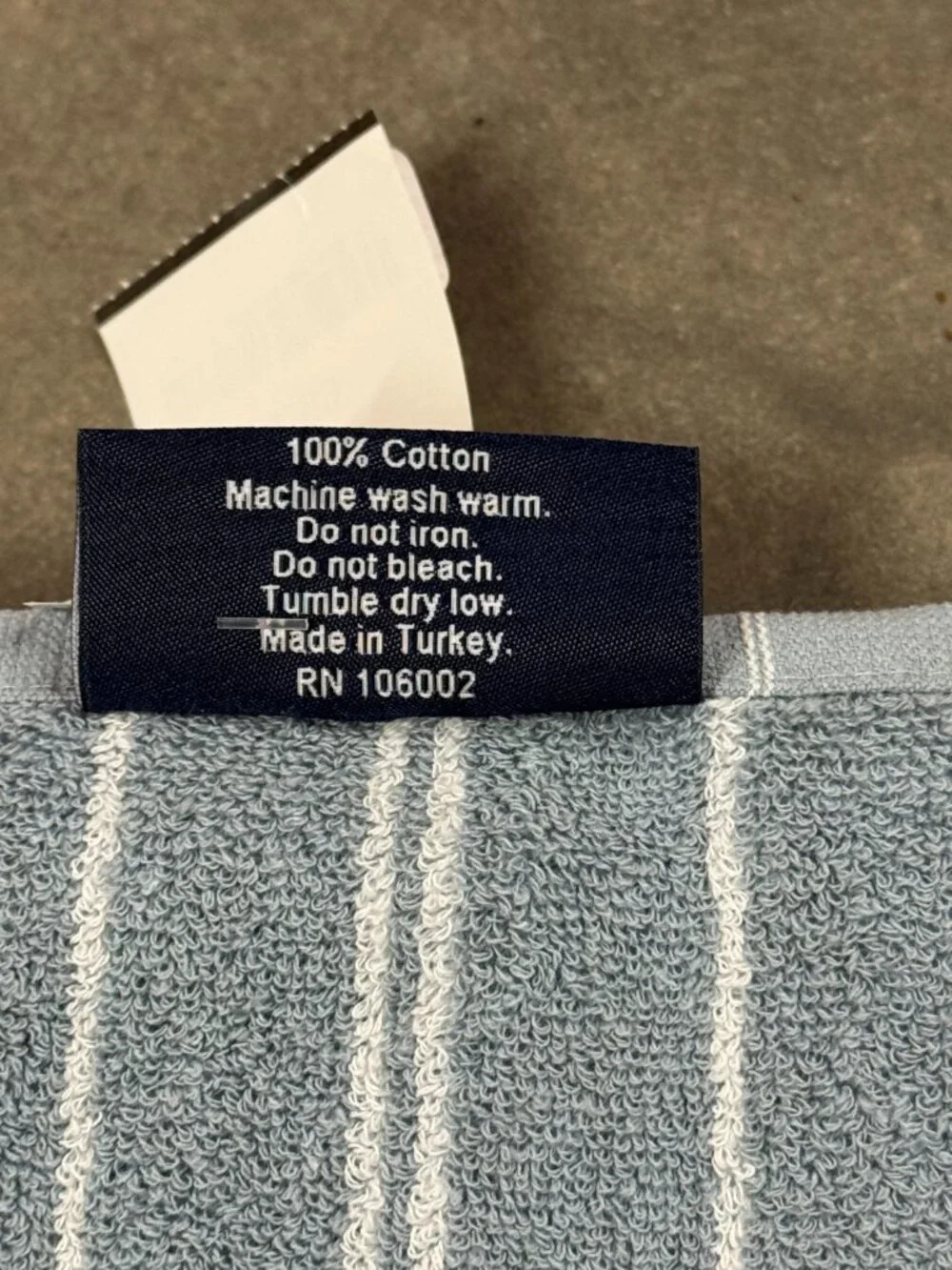 2 Brooks Brothers Premium Turkish Cotton Bath Towels White Blue Gray Stripe
